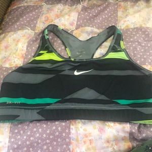 Womens Nike sports bra XL